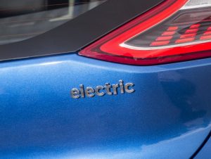 Electric vehicle badge