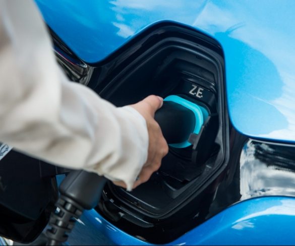 Total to roll out forecourt EV charging