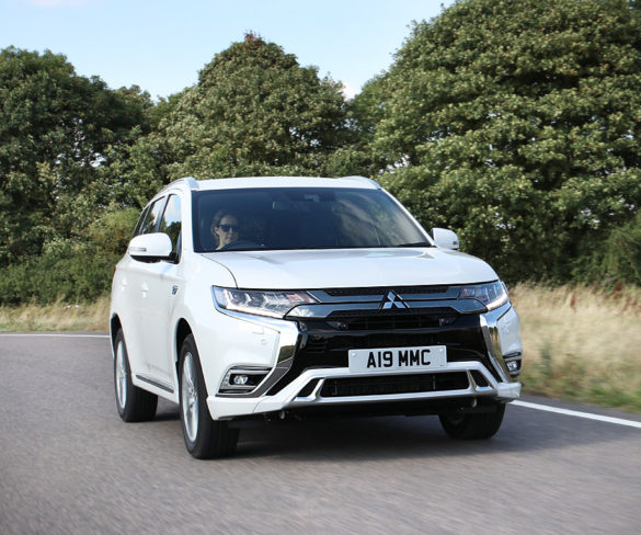 Don’t turn your back on PHEVs, Government warned