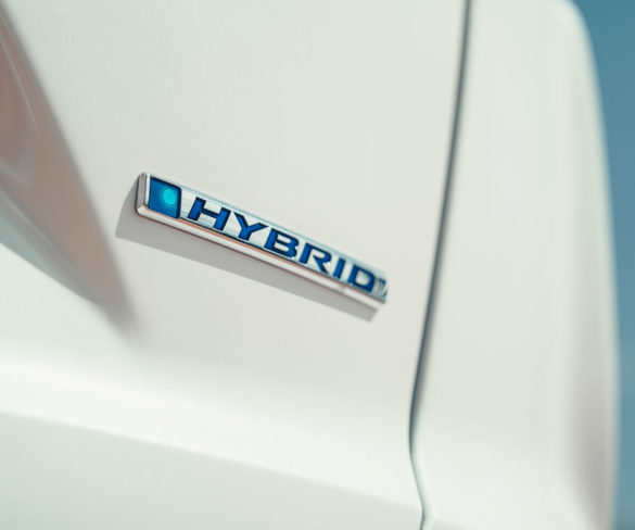 Hybrids and petrols are fastest-selling used cars in April
