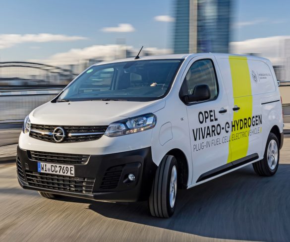 Vivaro-e hydrogen van starts fleet roll-out