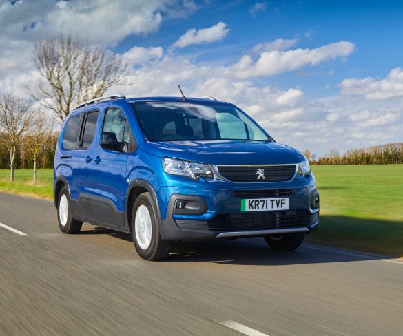 Peugeot cuts prices for e-Rifter electric MPV 