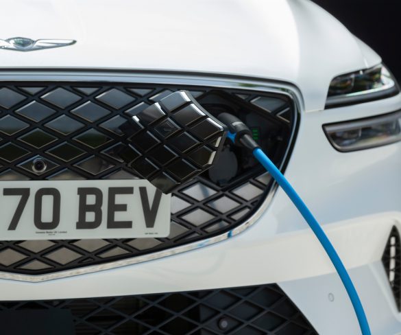 Lloyds Banking Group hits milestone for 100,000 EVs funded