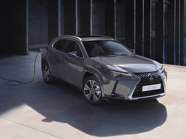 Lexus UX 300e gets bigger battery and 40% more electric range