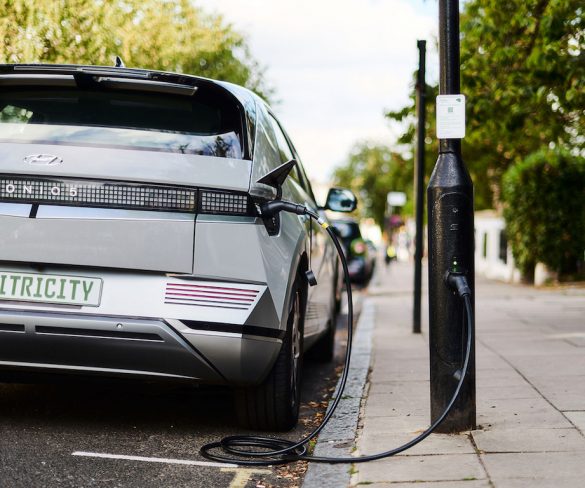 Ubitricity rolls out smart charging across public lamppost EV network