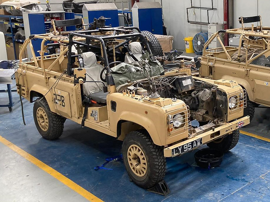 Babcock To Convert Military Land Rovers To Evs For Ministry Of Defence Fleet 