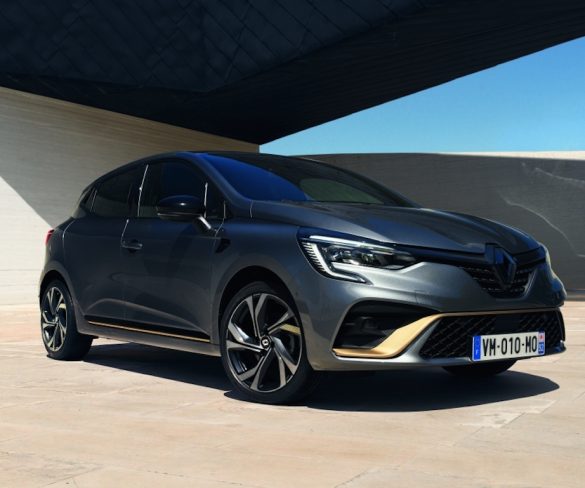 Range-topping Clio E-Tech Engineered hybrid now available on Renault subscription