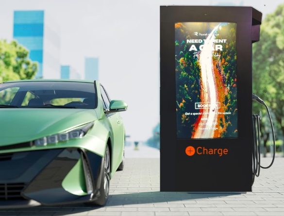 PlusCharge and Atem Networks launch UK-first media screen EV chargers