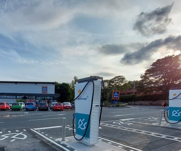 Aldi to trial rapid chargers at UK stores in Shell partnership