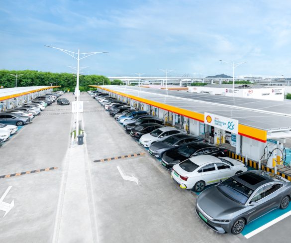 Shell opens its largest EV charging station in China