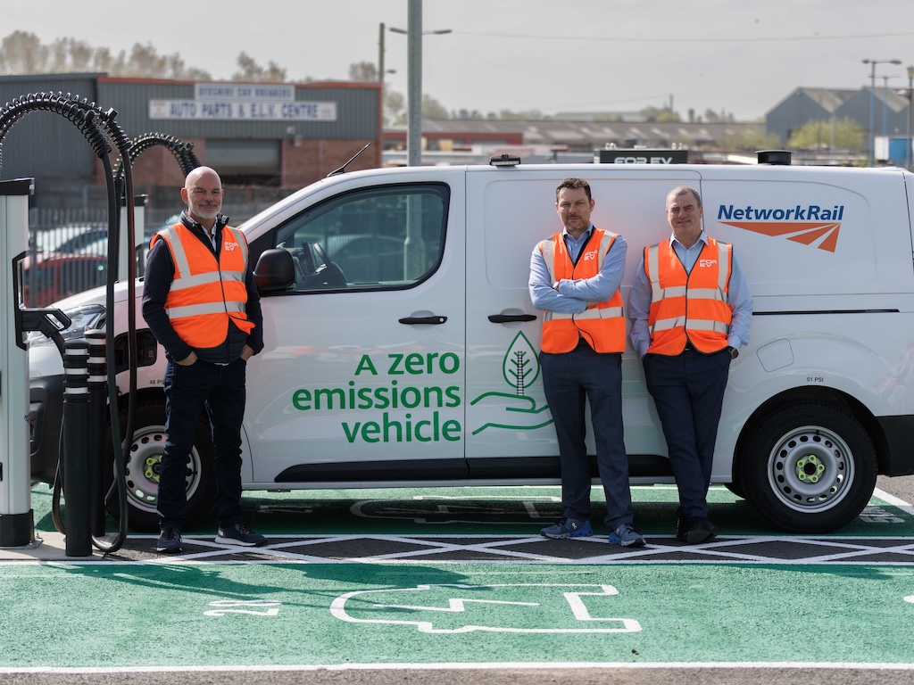 Landmark EV charging hub supports Network Rail Scotland with electric switch