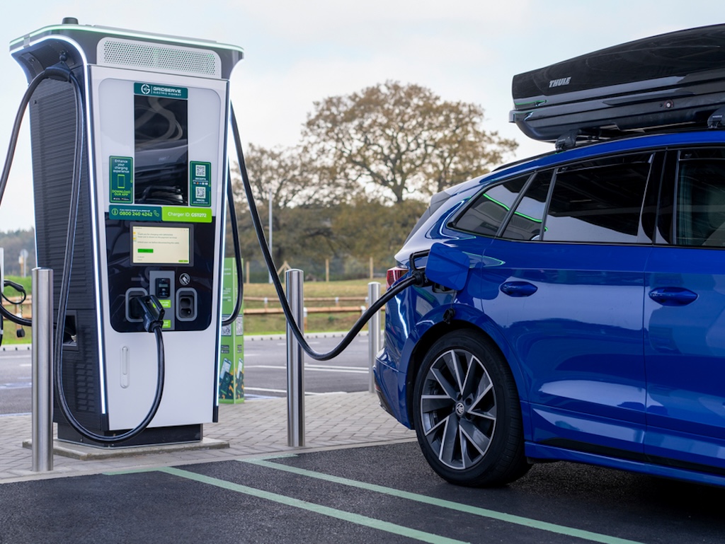 Extra and Gridserve power up motorway charging with seven new EV ‘Super ...